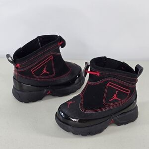 Jordan Toddler Boots Black Red Size 6 Unisex